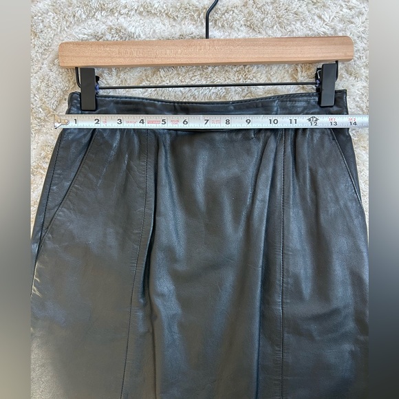 Vtg Pelle Cuir Black 100% Leather Midi Skirt - Picture 4 of 5